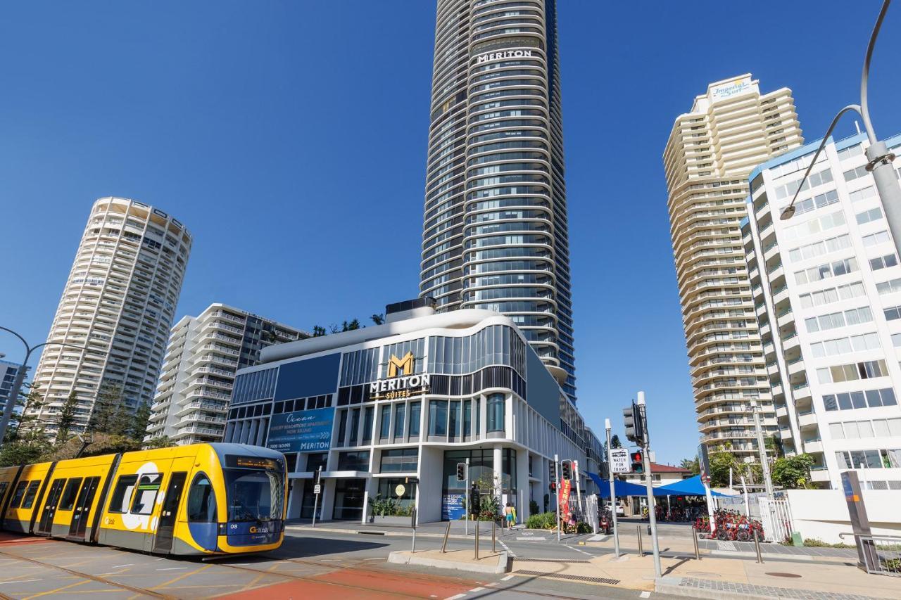 Meriton Suites Surfers Paradise Gold Coast Extérieur photo Hilton on the Gold Coast