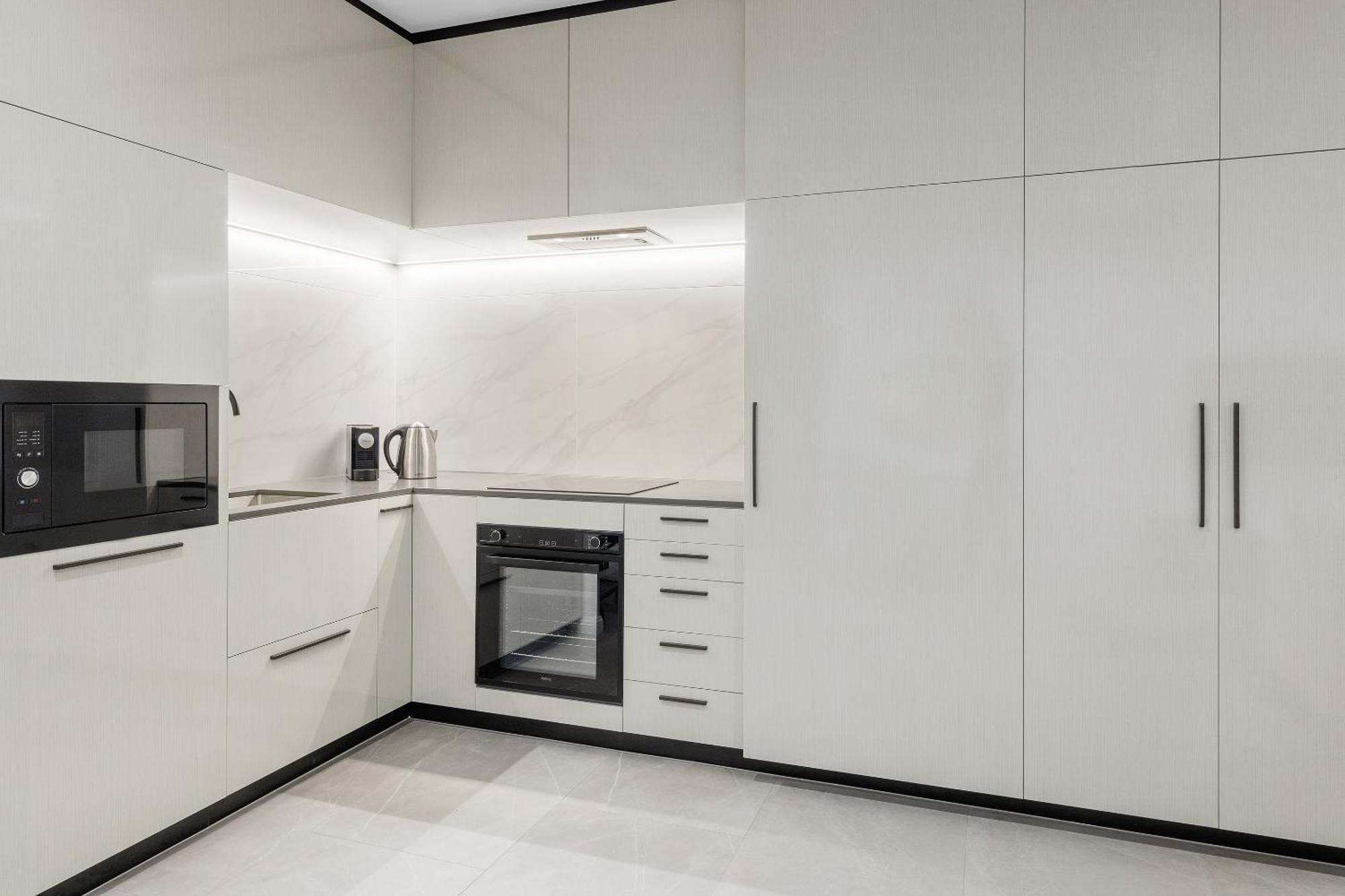 Meriton Suites Surfers Paradise Gold Coast Extérieur photo Kitchen